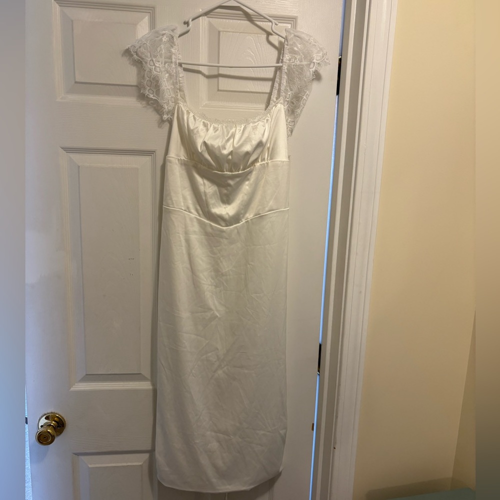 White Midi Lace-trimmed Dress - Picture 3 of 5